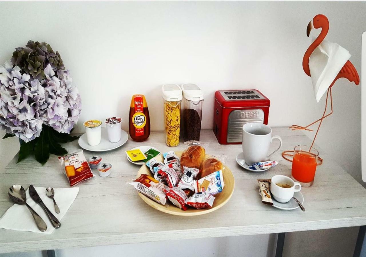 يوتْسْوولْ Dimora Flegrea Room & Breakfast المظهر الخارجي الصورة